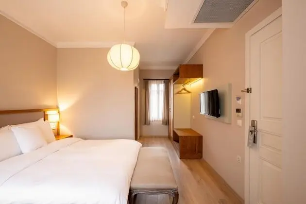 Jakuzili Deluxe Oda, Şehir Manzaralı, Jakuzili