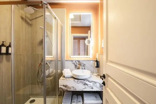 Jakuzili Deluxe Oda, Şehir Manzaralı, Jakuzili