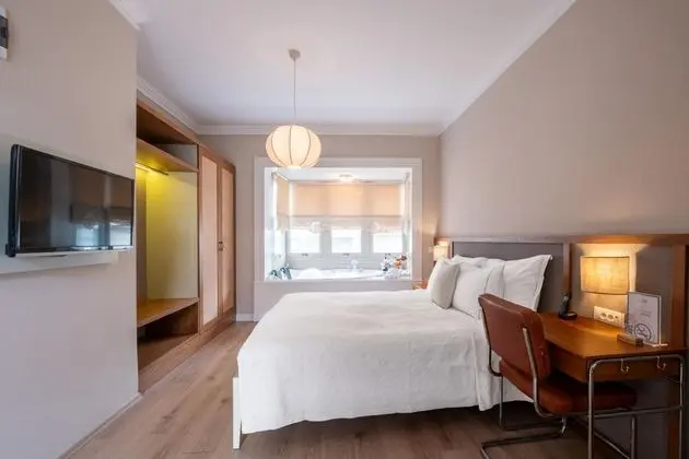 Jakuzili Deluxe Oda, Şehir Manzaralı, Jakuzili