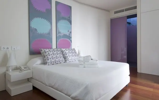 Tek Büyük Yataklı Oda (First Floor)