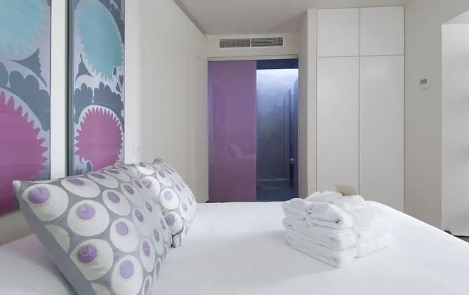 Tek Büyük Yataklı Oda (First Floor)