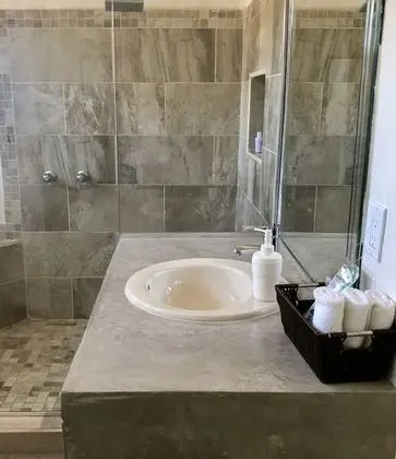 Comfort Oda, 1 Büyük (Queen) Boy Yatak, Teras, Köşe