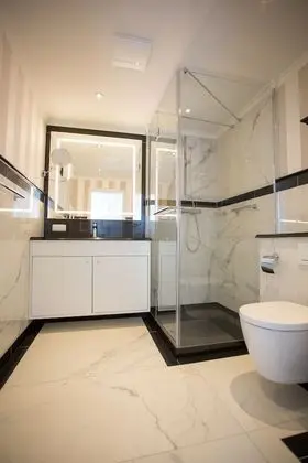 Tek Büyük Yataklı Oda