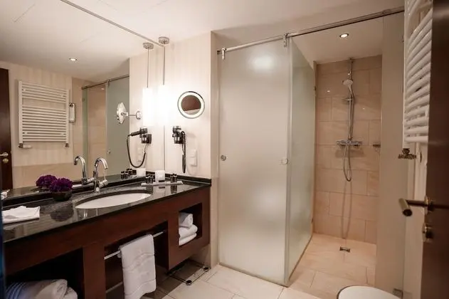 Deluxe Süit, 1 En Büyük (King) Boy Yatak