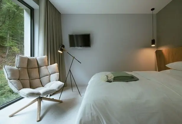 Design Tek Büyük Yataklı Oda