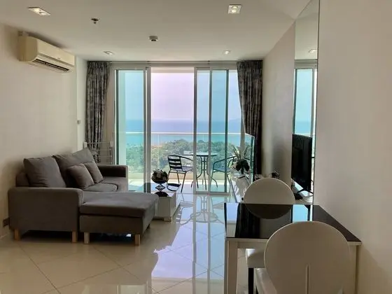 One Bedroom Apartment