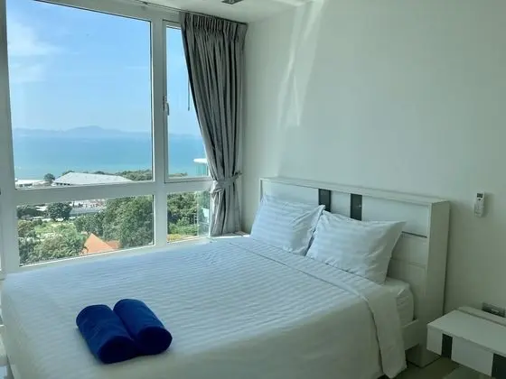 One Bedroom Apartment