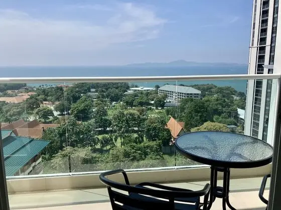 One Bedroom Apartment