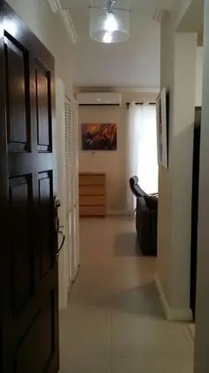 Oda, 1 Büyük (Queen) Boy Yatak