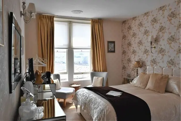 Luxury Tek Büyük Yataklı Oda, Banyolu/Duşlu, Deniz Manzaralı