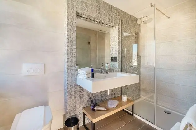 Deluxe Tek Büyük Yataklı Oda, Deniz Manzaralı