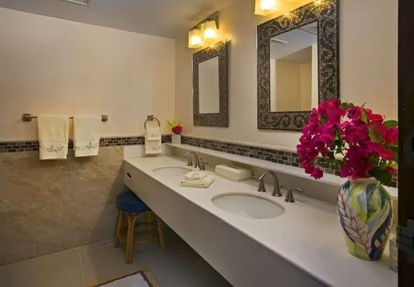 Luxury Apartment, 1 King Bed with Sofa bed, Balcony, Oceanfront D-208