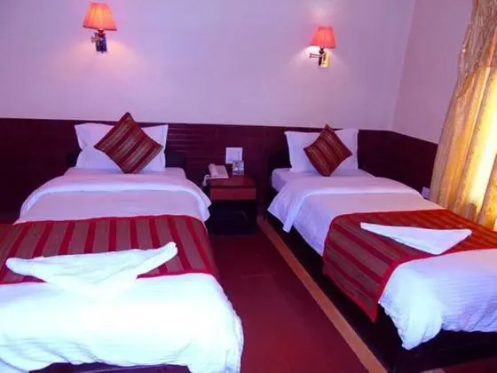 Oda (Deluxe Room with AC)