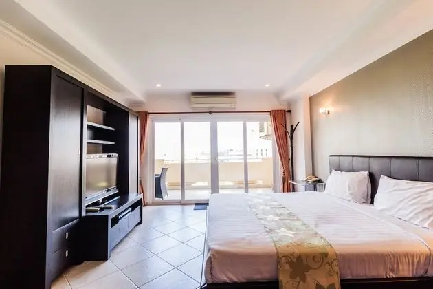 One Bedroom Apartment