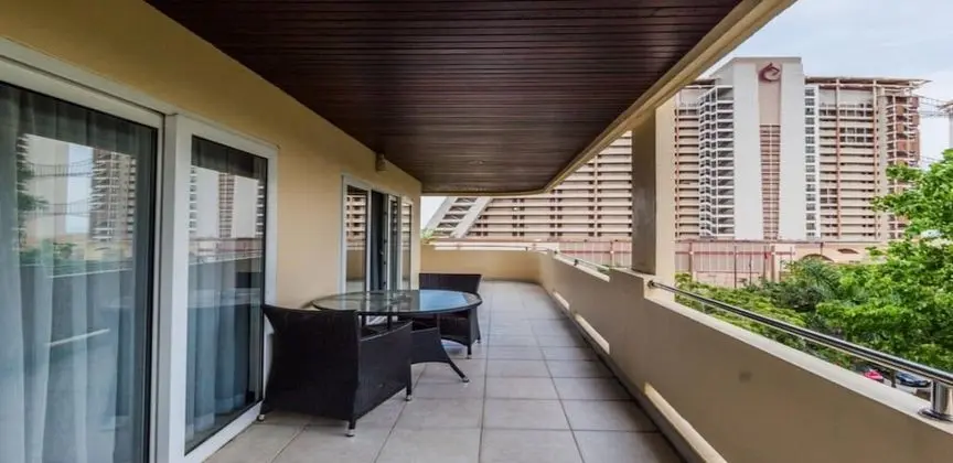 One Bedroom Apartment