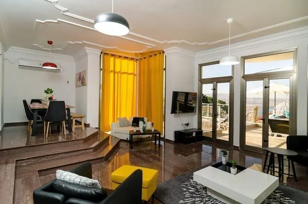 Deluxe Villa