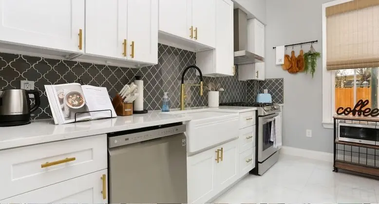Ev (2 Bedrooms)