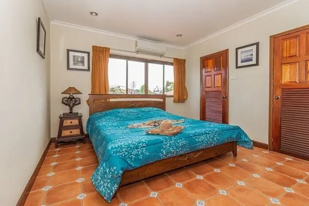 4 Bedrooms with Private Pool Villa