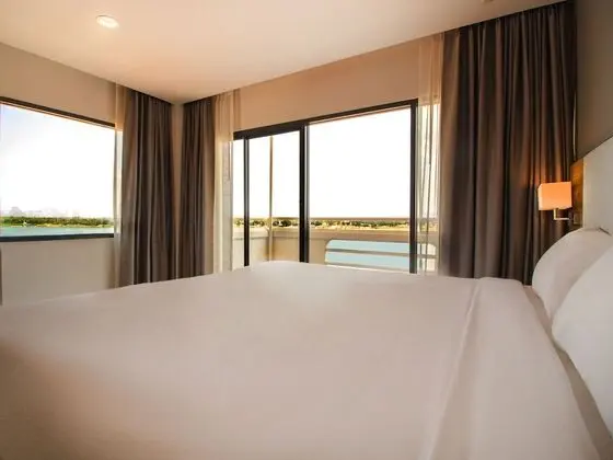 Suite Room with River View