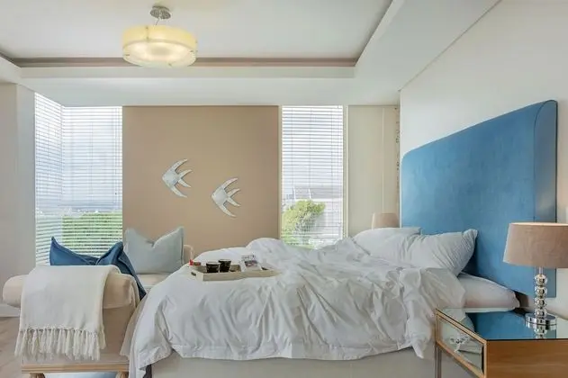 Non-Sea Facing Suite