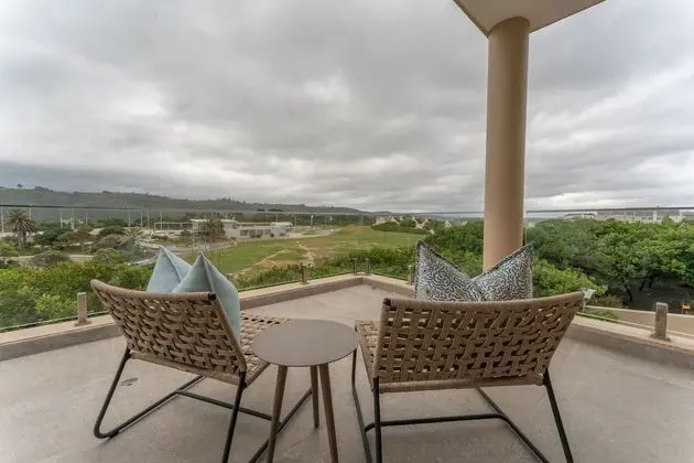 Non-Sea Facing Suite