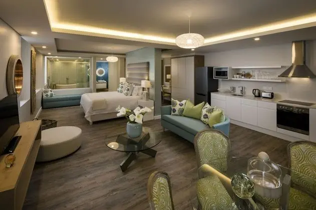 Suite Self-Catering