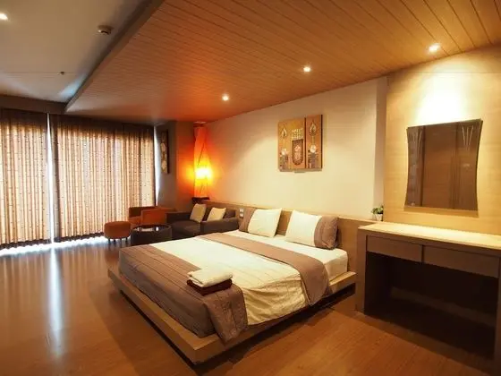 Studio Room with City View