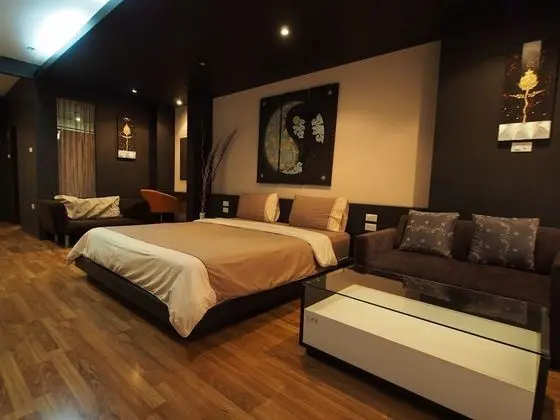 Studio Room with City View
