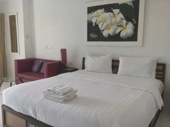 Studio Room with City View
