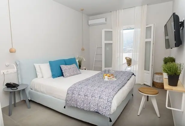 Comfort Tek Büyük veya İki Ayrı Yataklı Oda