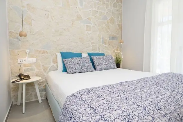 Comfort Tek Büyük veya İki Ayrı Yataklı Oda