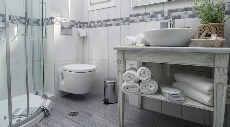 Comfort Tek Büyük veya İki Ayrı Yataklı Oda