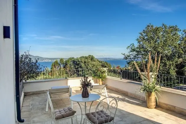 SUPERIOR DOUBLE ROOM WITH TERRACE