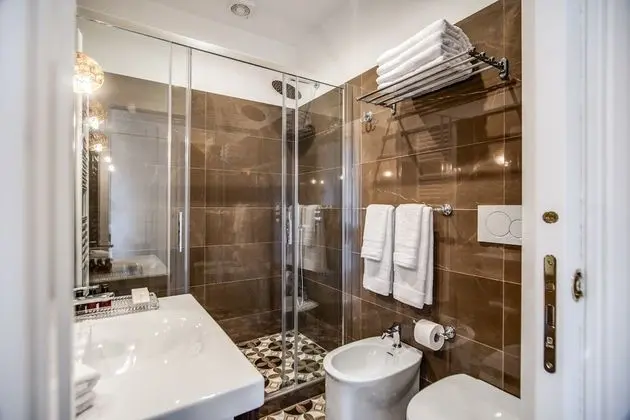 SUPERIOR DOUBLE ROOM WITH TERRACE
