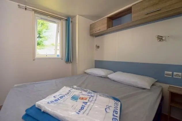 Deluxe Mobile Home