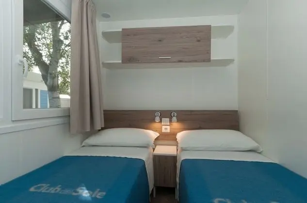 Deluxe Mobile Home