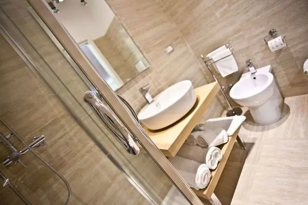 Deluxe Oda, 1 Çift Kişilik Yatak, Havuz Manzaralı, Kule