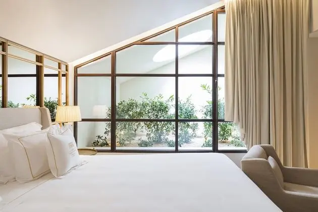 Premium Oda, 1 En Büyük (King) Boy Yatak