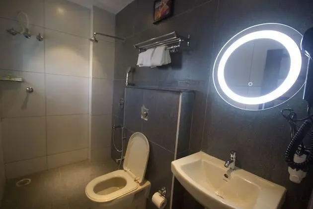 Business Oda, 1 En Büyük (King) Boy Yatak