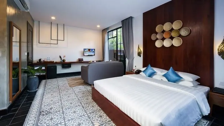 Deluxe Tek Büyük Yataklı Oda, Balkon