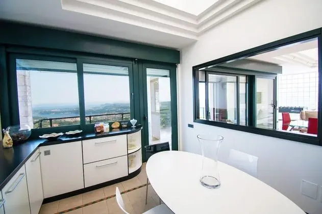 Exclusive Villa, 4 Yatak Odası