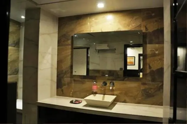 Deluxe Tek Büyük Yataklı Oda, 1 Çift Kişilik Yatak, Sigara İçilmez