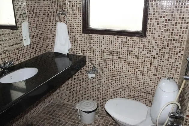 Economy Tek Büyük Yataklı Oda, Şehir Manzaralı