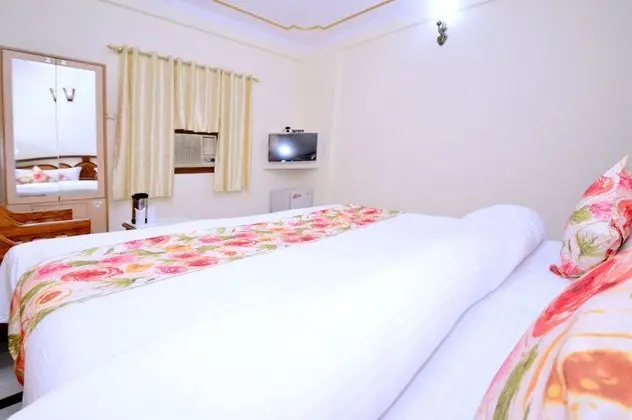 Deluxe Tek Büyük veya İki Ayrı Yataklı Oda