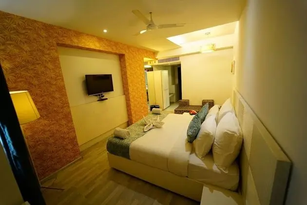 EXECUTIVE A/C ROOM