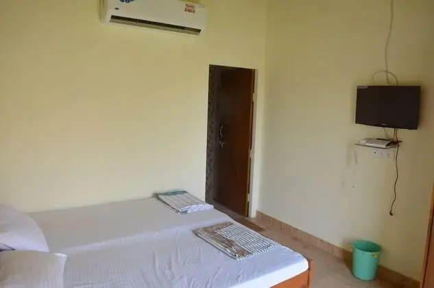 Basic Tek Büyük Yataklı Oda, 1 Yatak Odası, Özel Banyo, Bahçe Manzaralı