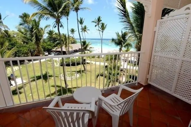 Double Ocean View with Extra Bed (3 adults)