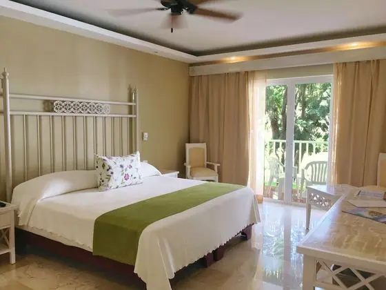 Superior Garden View with Extra Bed (2 adults +1 child)