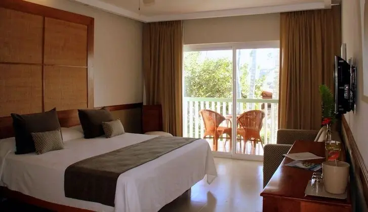 Superior Garden View with Extra Bed (2 adults +1 child)