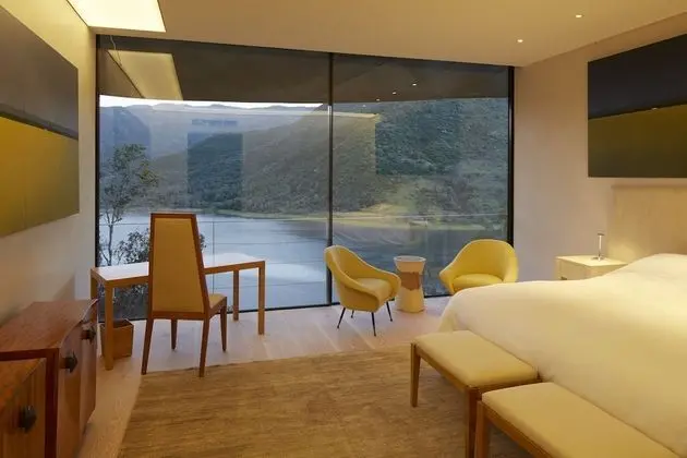 Suite - Full Experience